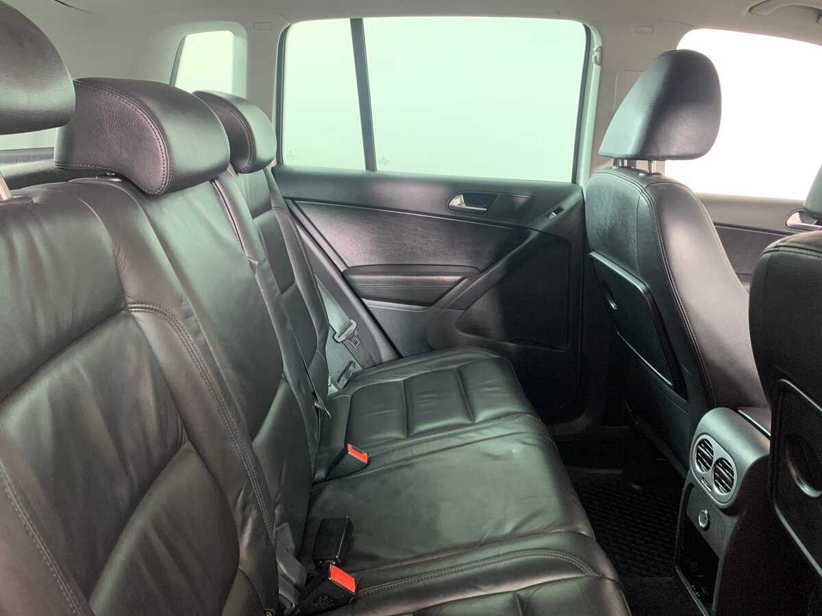 Volkswagen Tiguan 2010 года с пробегом. Фото: #17