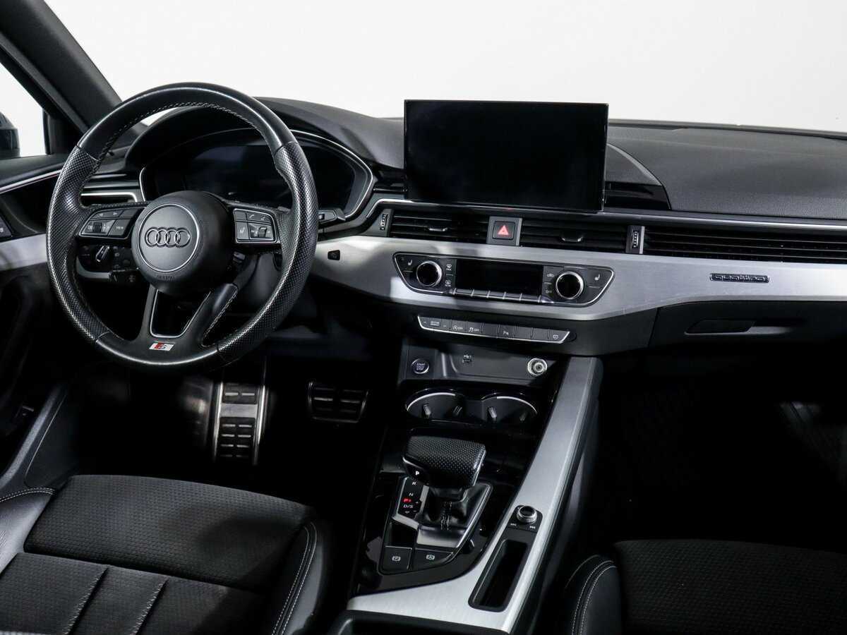 Audi A4 2020 года с пробегом. Фото: #8