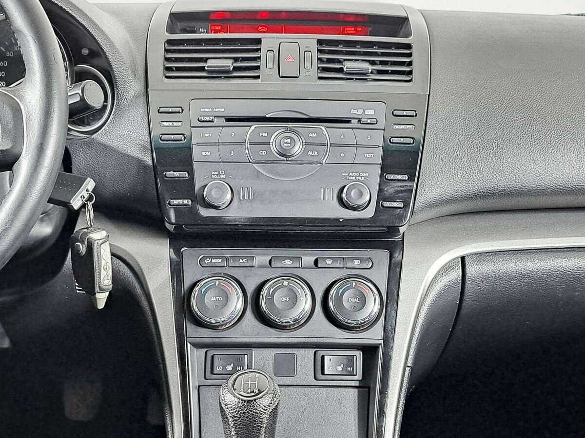 Mazda 6 2011 года с пробегом. Фото: #12