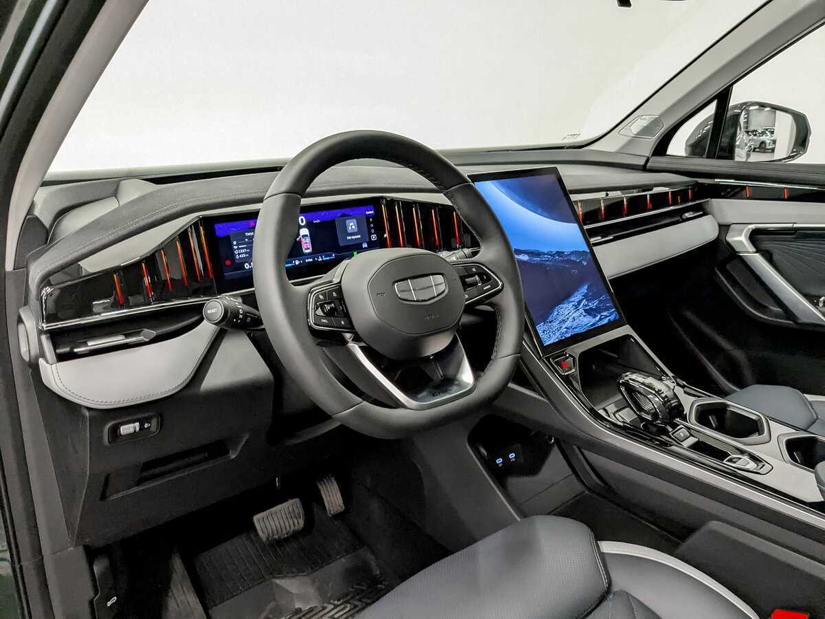Geely Atlas 2024 года с пробегом. Фото: #15