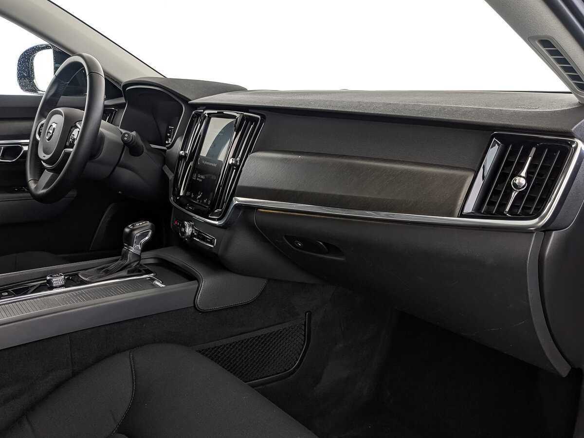 Volvo V90 Cross Country 2019 года с пробегом. Фото: #10
