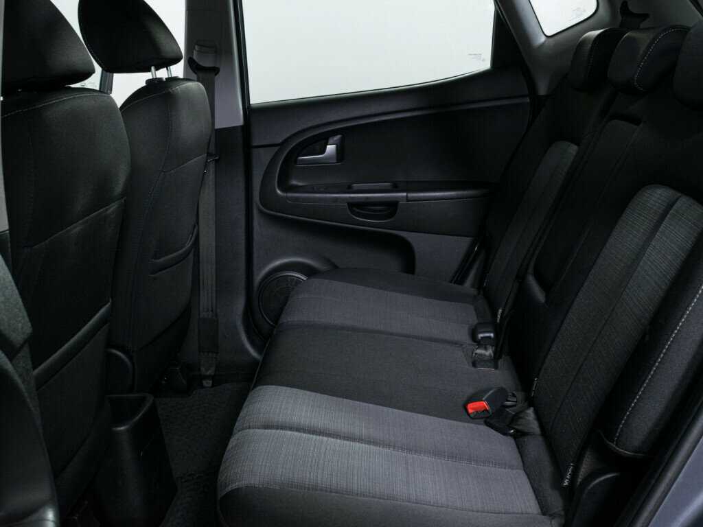 Kia Venga 2011 года с пробегом. Фото: #9