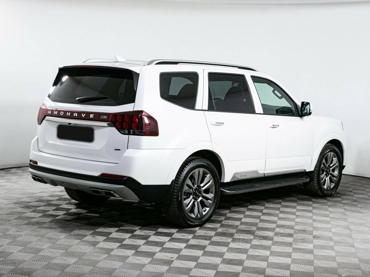Kia Mohave 2022 года с пробегом. Фото: #4