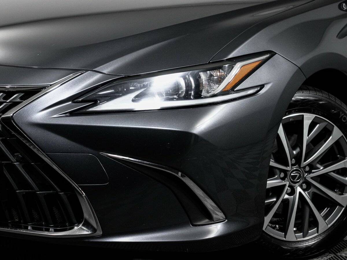 Lexus ES 2021 года с пробегом. Фото: #16