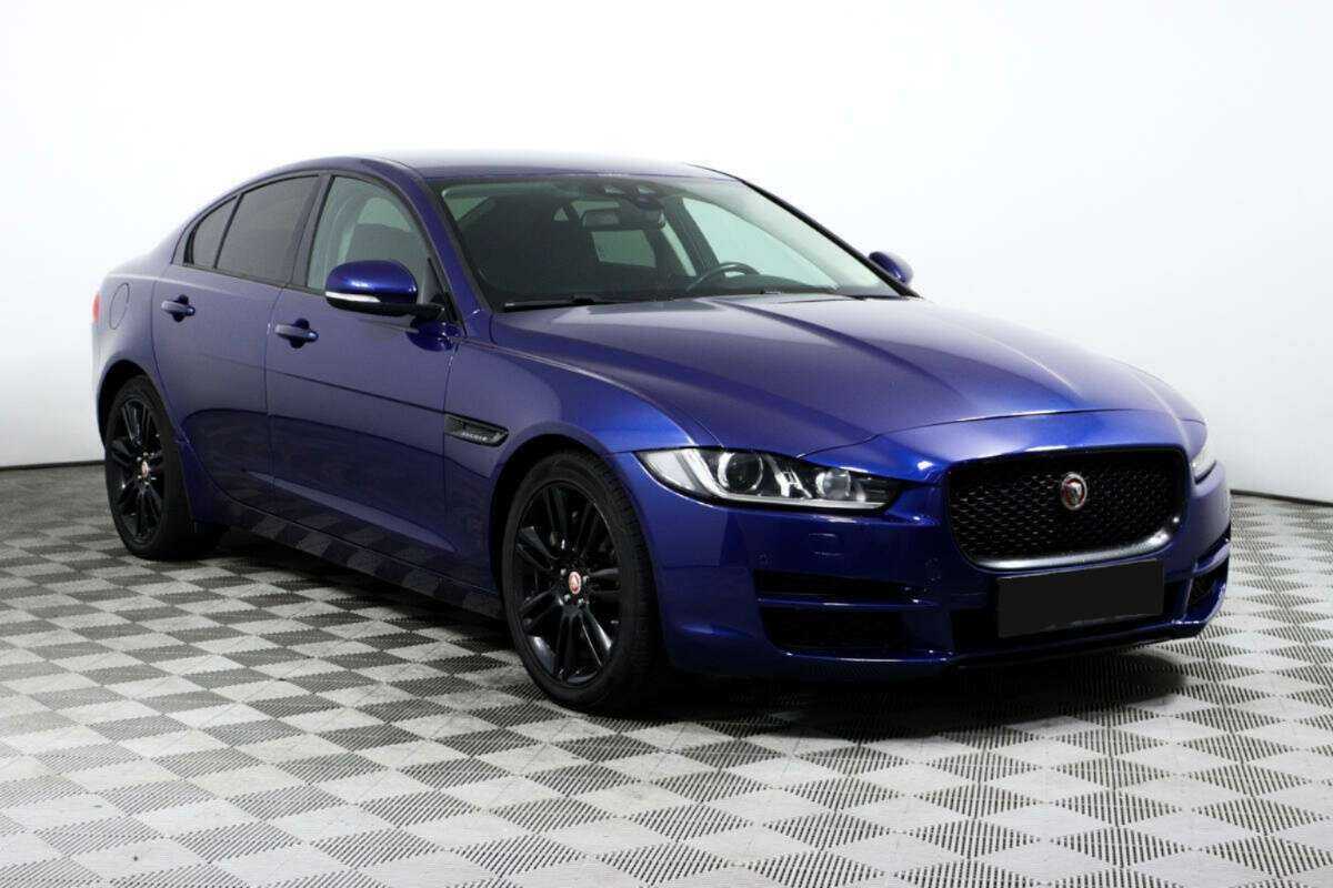Jaguar XE 2015 года с пробегом. Фото: #2