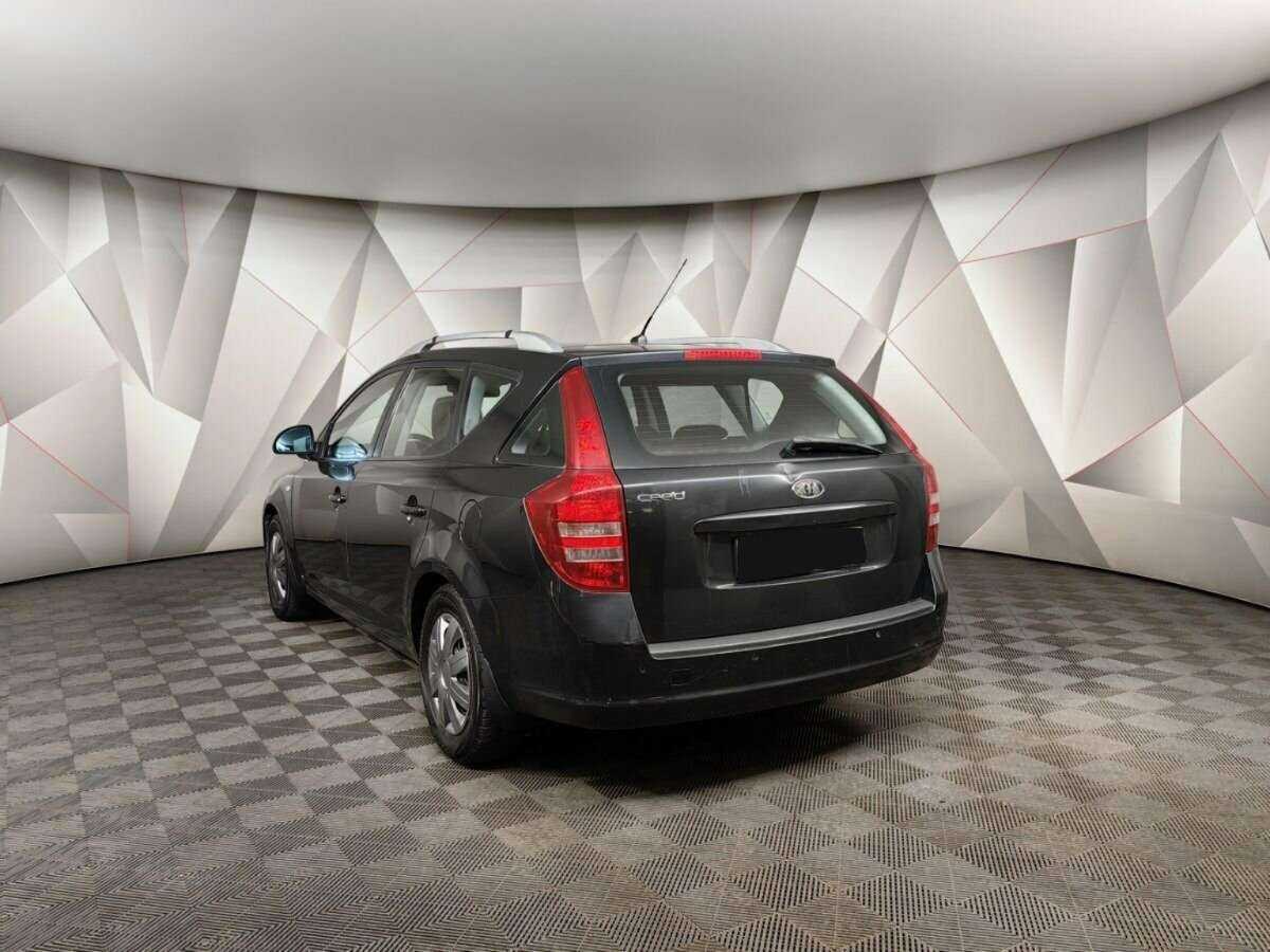 Kia Ceed 2009 года с пробегом. Фото: #3