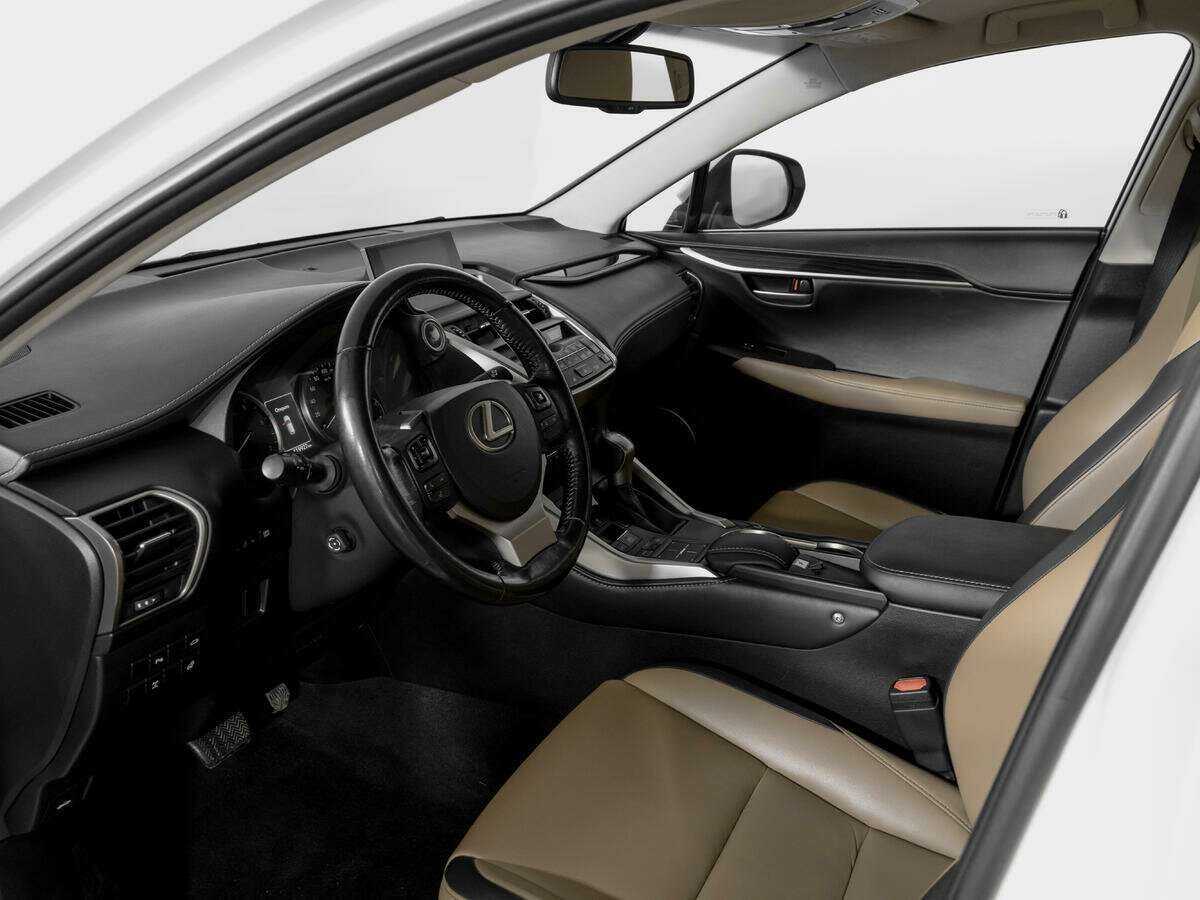 Lexus NX 2015 года с пробегом. Фото: #16