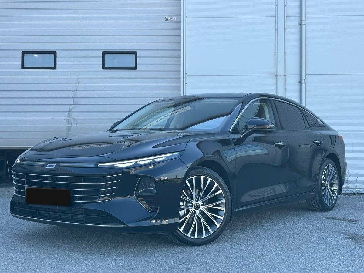 FAW Bestune B70 2024 года с пробегом. Фото: #0