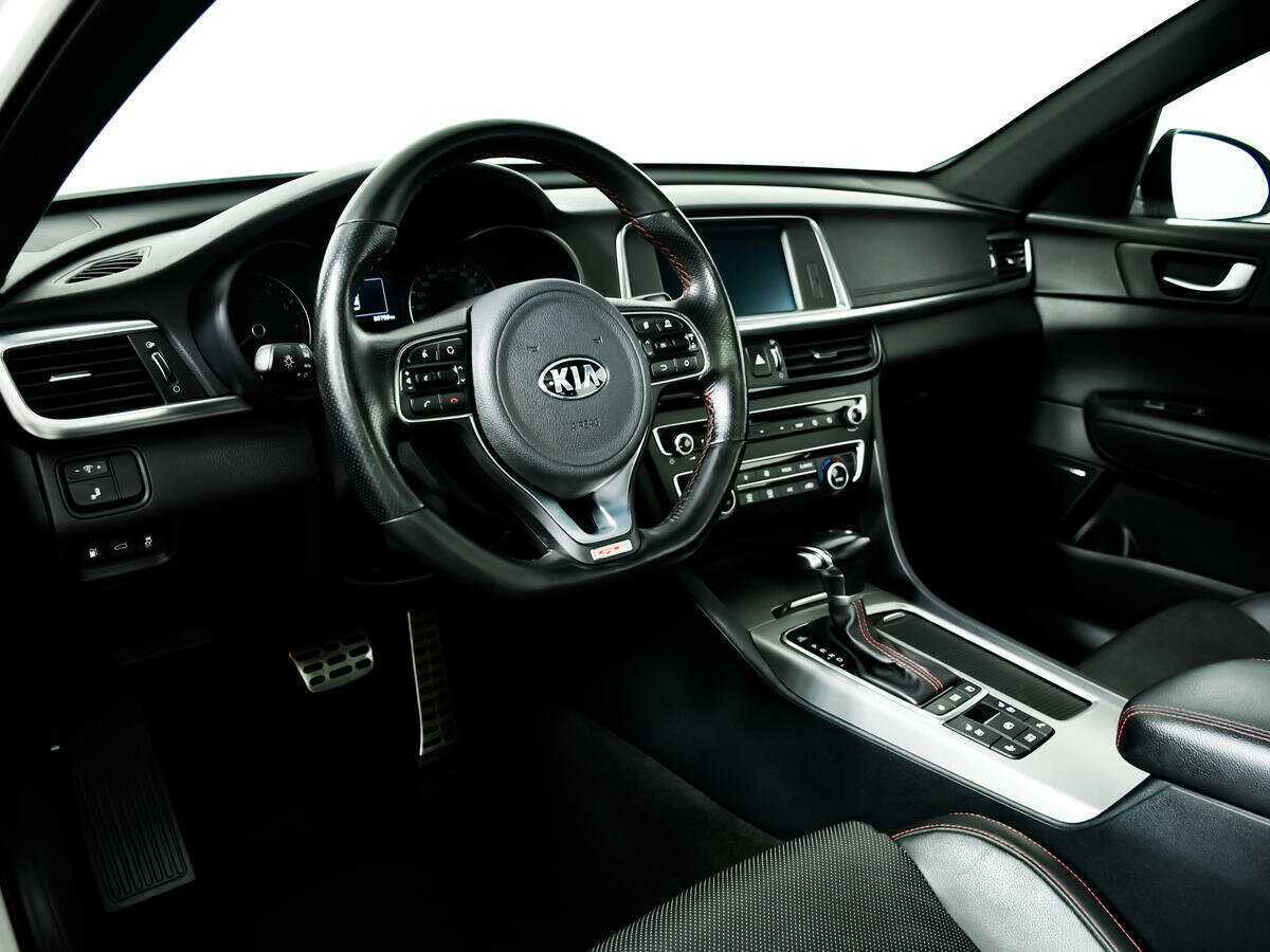 Kia Optima 2018 года с пробегом. Фото: #12