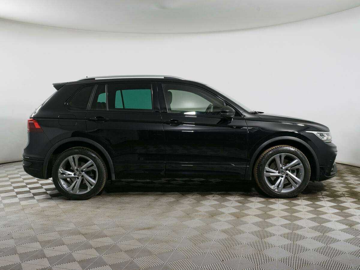 Volkswagen Tiguan 2021 года с пробегом. Фото: #3