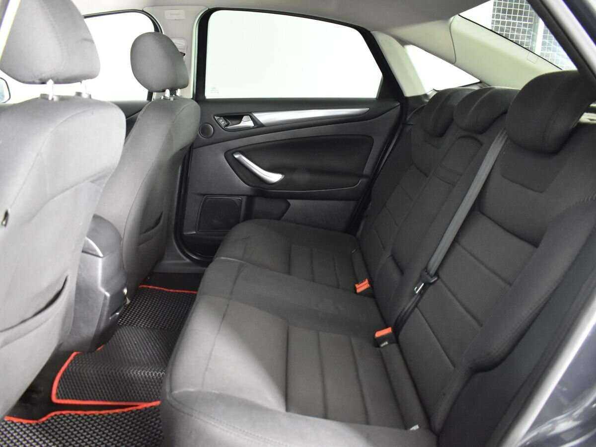 Ford Mondeo 2011 года с пробегом. Фото: #14