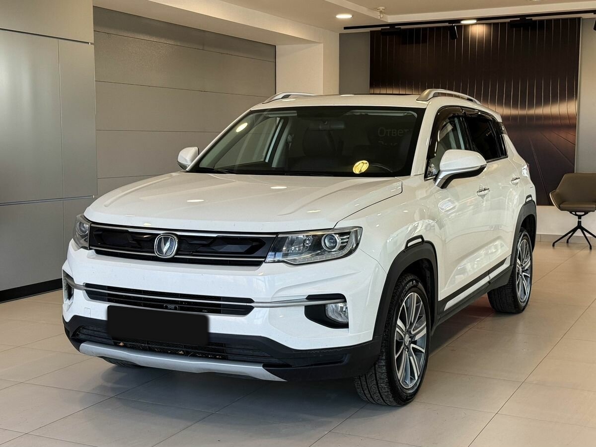 Changan CS35 Plus 2022 года с пробегом. Посмотреть фото