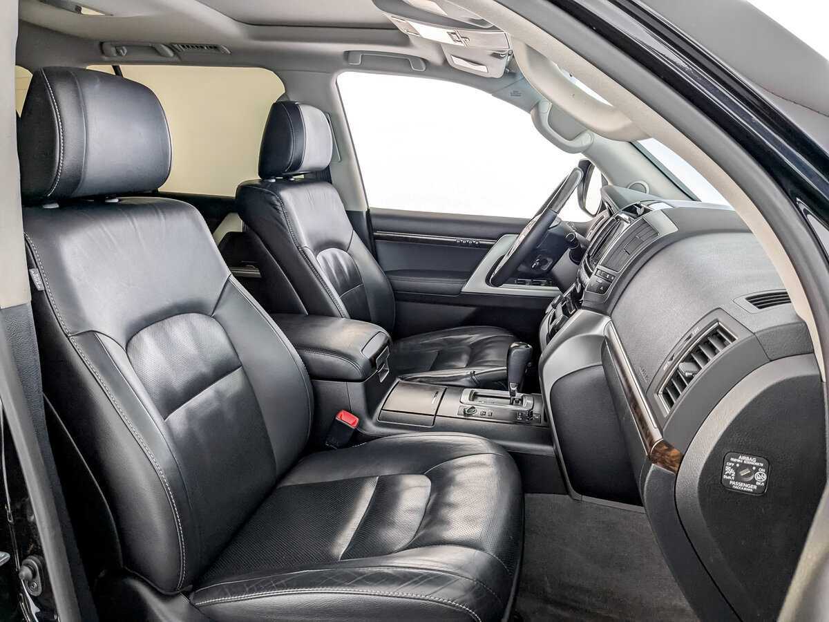 Toyota Land Cruiser 2015 года с пробегом. Фото: #24