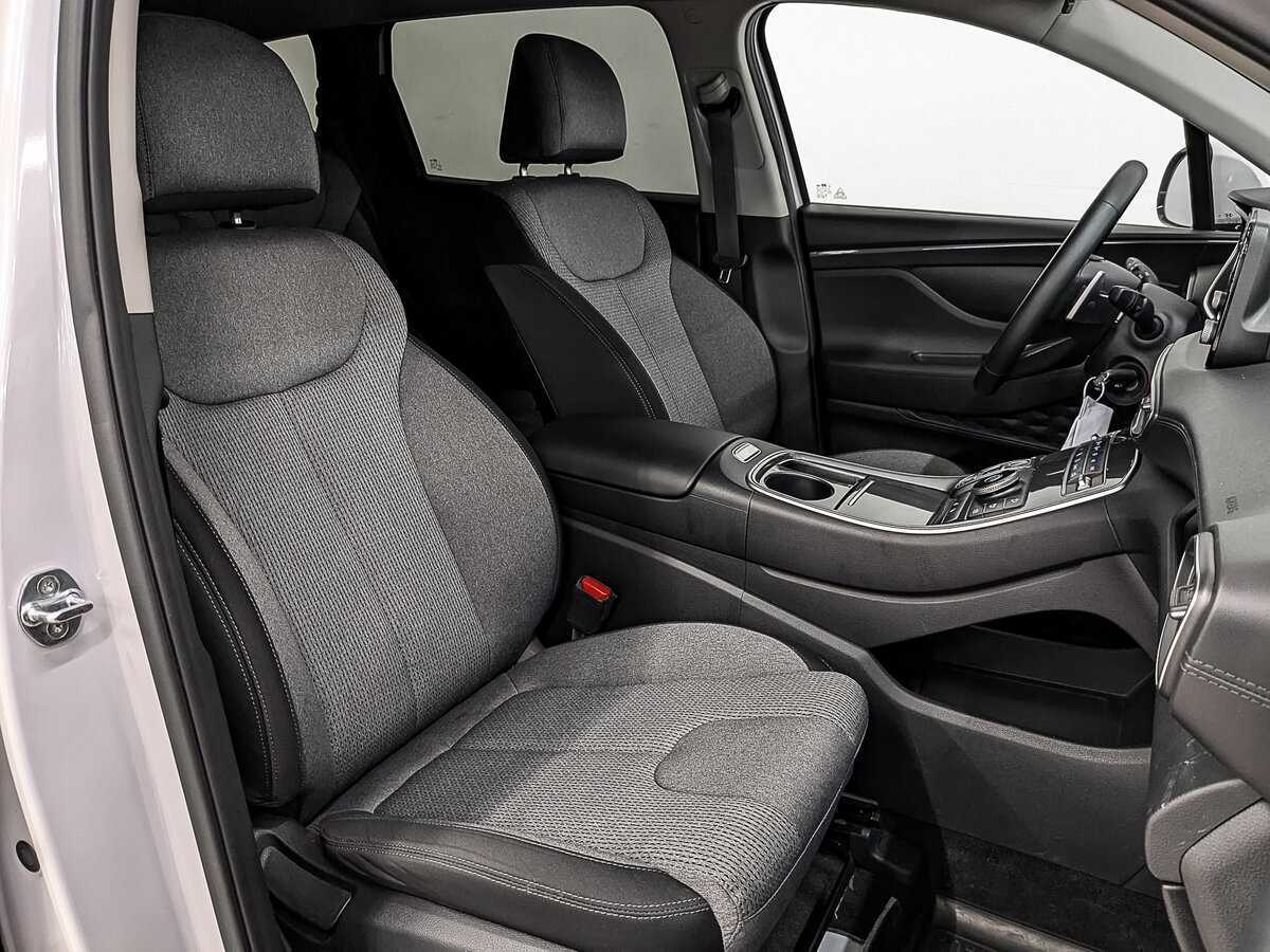 Hyundai Santa Fe 2022 года с пробегом. Фото: #20