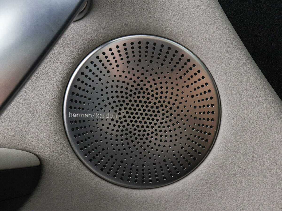 Kia Stinger 2018 года с пробегом. Фото: #18