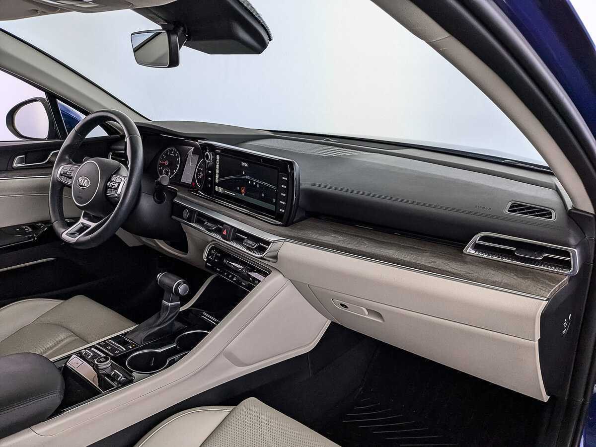 Kia K5 2021 года с пробегом. Фото: #12