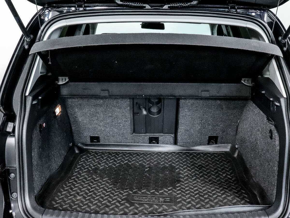 Volkswagen Tiguan 2011 года с пробегом. Фото: #13