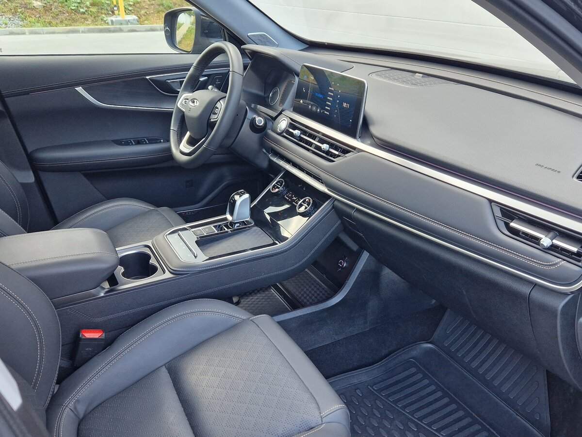 Chery Tiggo 8 2023 года с пробегом. Фото: #10