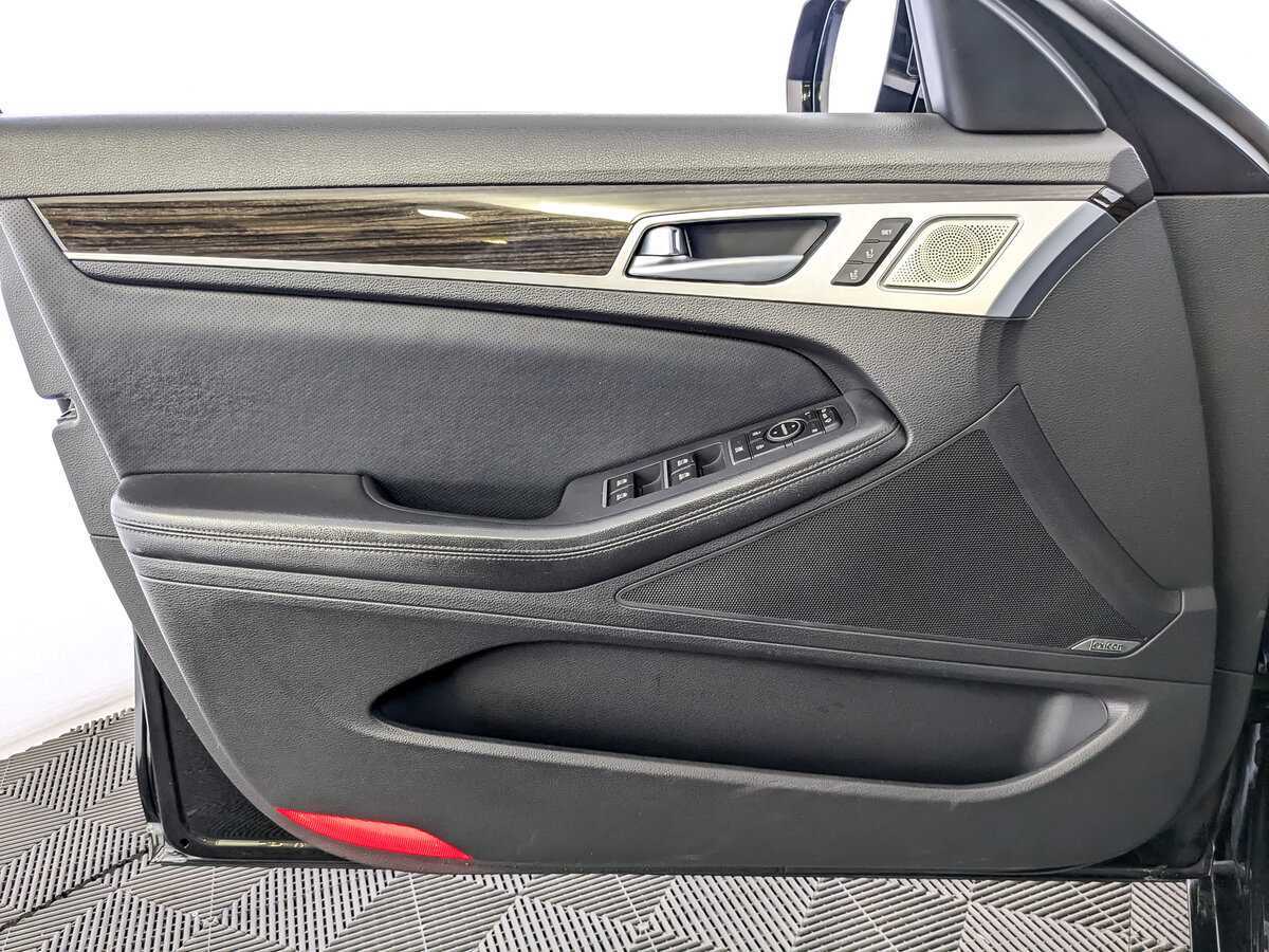 Genesis G80 2019 года с пробегом. Фото: #14