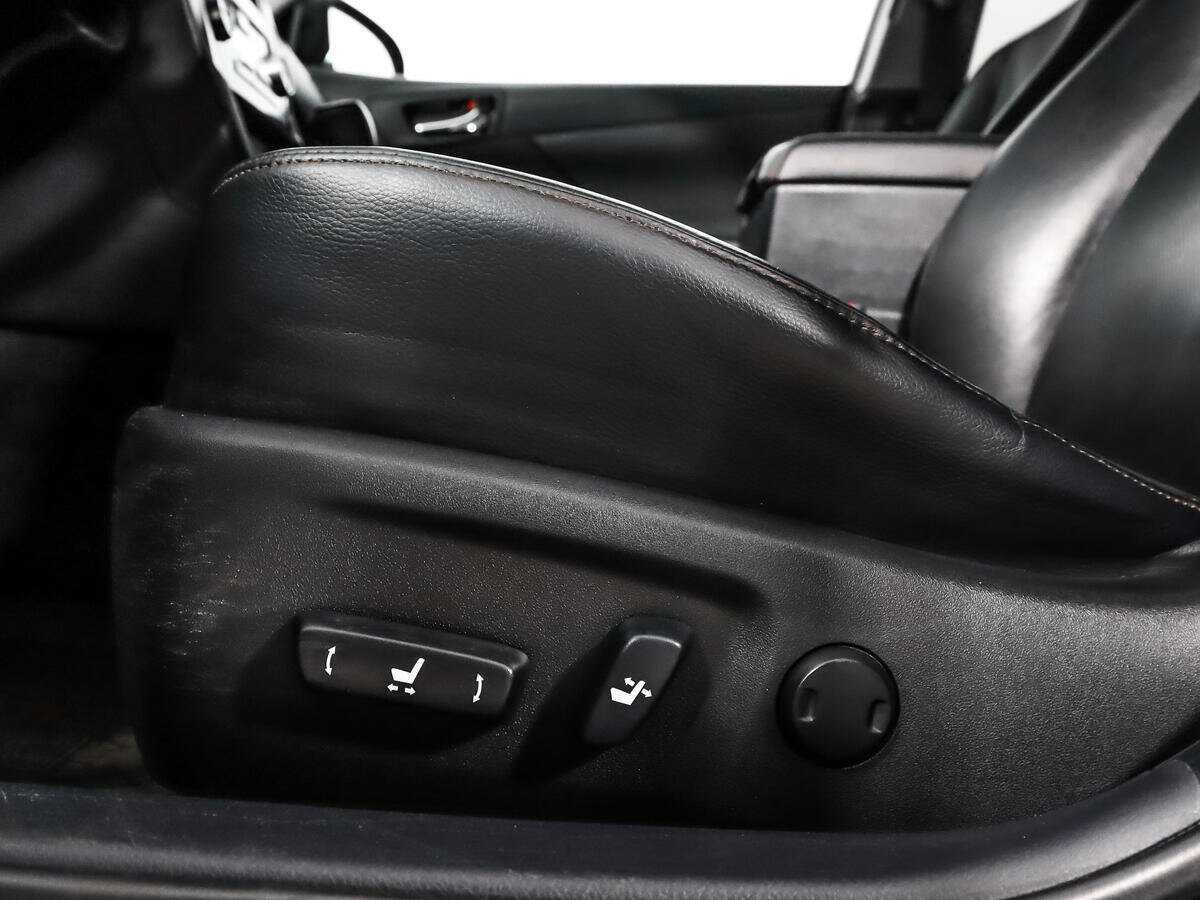 Toyota Camry 2014 года с пробегом. Фото: #9