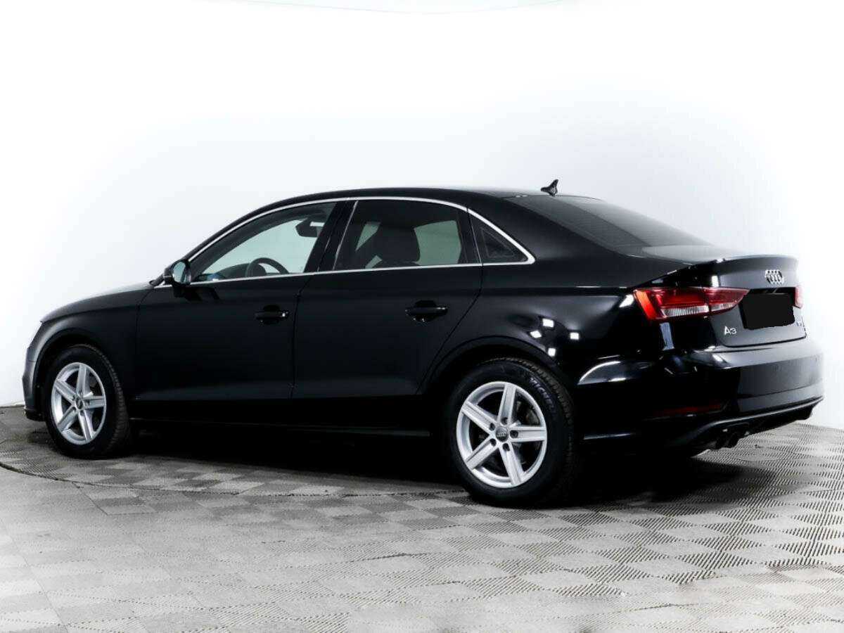 Audi A3 2018 года с пробегом. Фото: #4