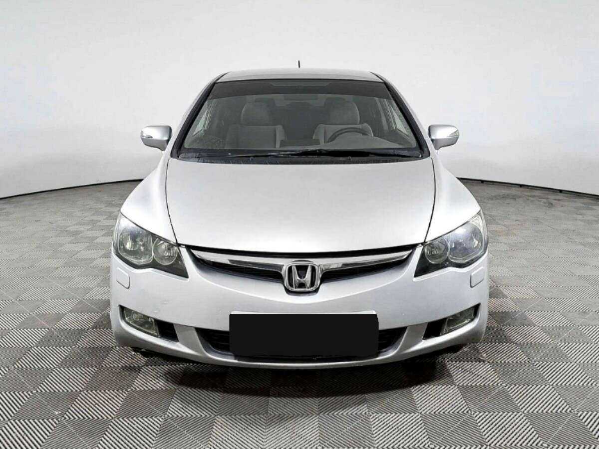 Honda Civic 2008 года с пробегом. Фото: #1