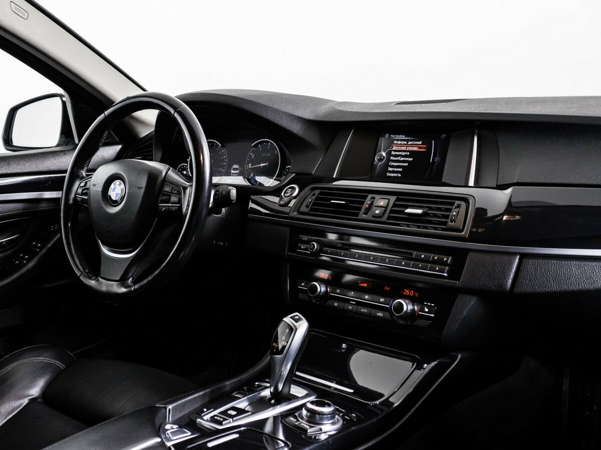 BMW 5 серии 2015 года с пробегом. Фото: #7