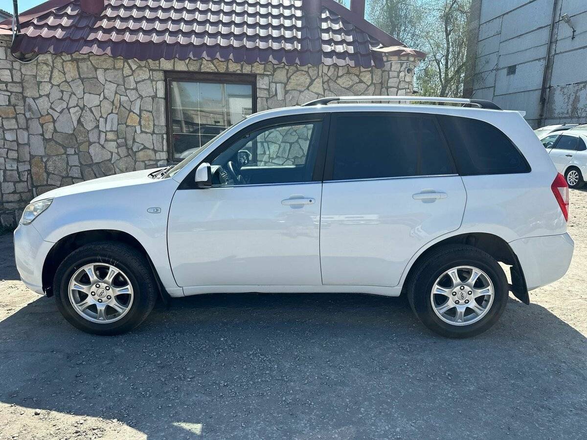 Chery Tiggo (T11) 2015 года с пробегом. Фото: #5