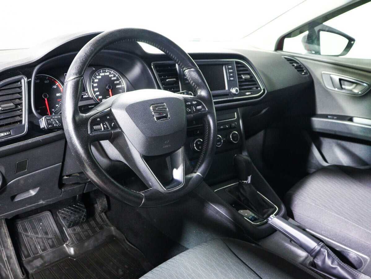 SEAT Leon 2013 года с пробегом. Фото: #11