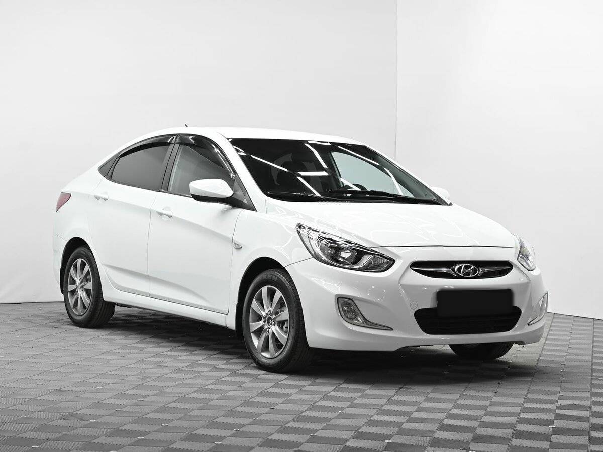 Hyundai Solaris 2011 года с пробегом. Фото: #1