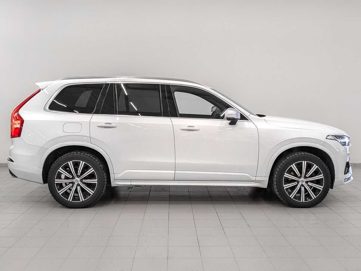 Volvo XC90 2018 года с пробегом. Фото: #3