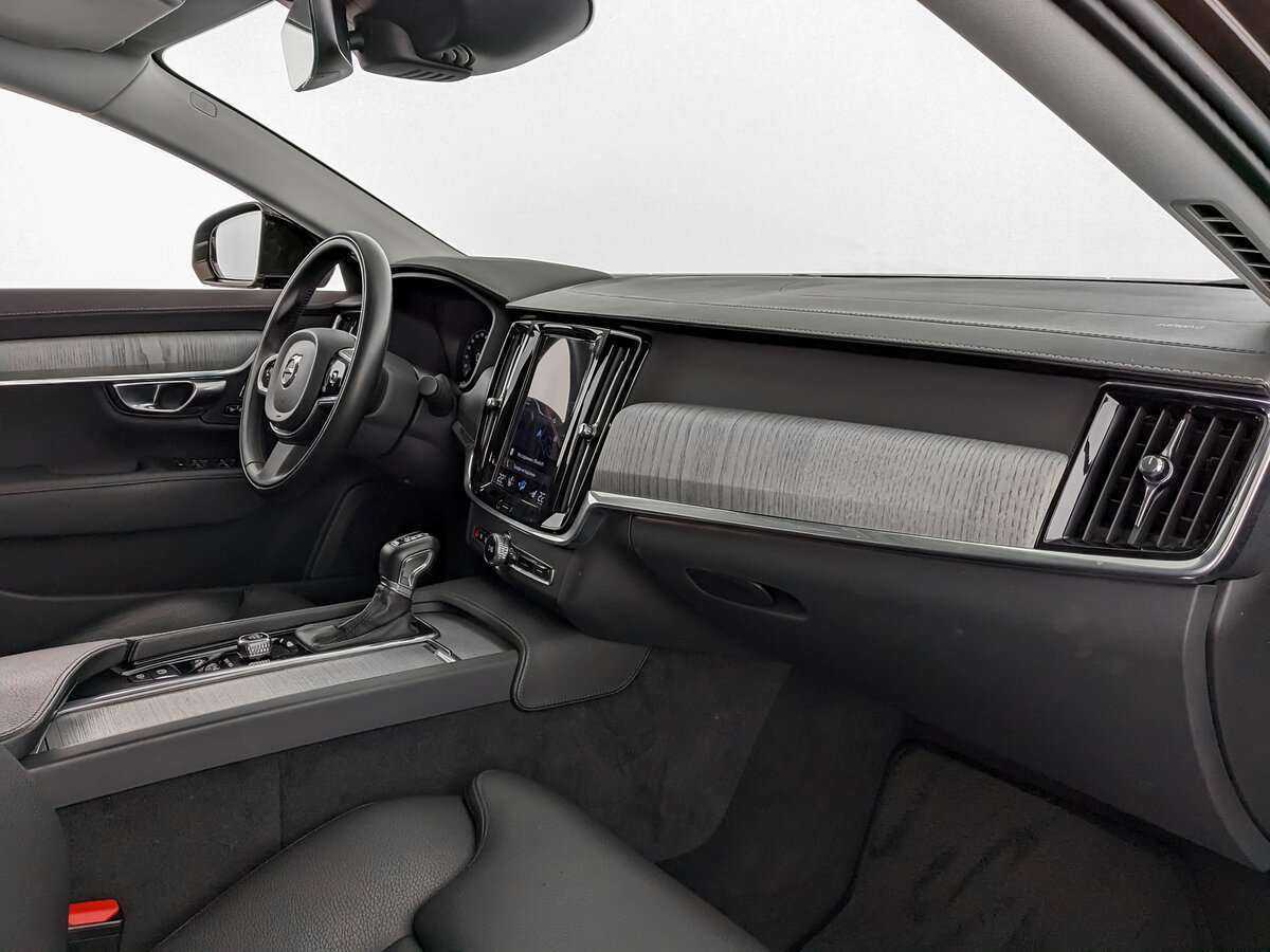 Volvo S90 2021 года с пробегом. Фото: #10