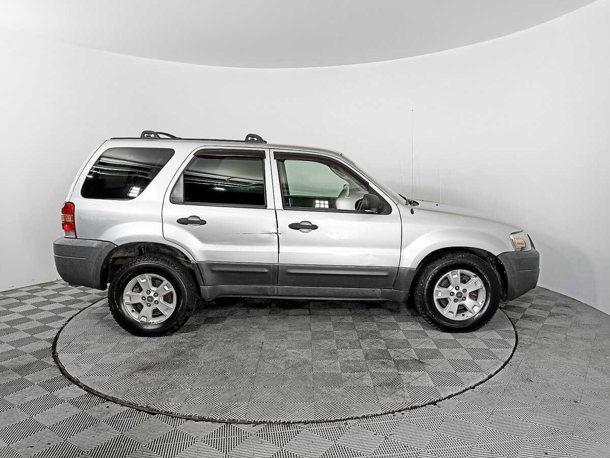 Ford Escape 2004 года с пробегом. Фото: #3