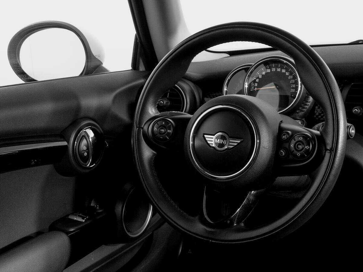 Mini Hatch 2014 года с пробегом. Фото: #13