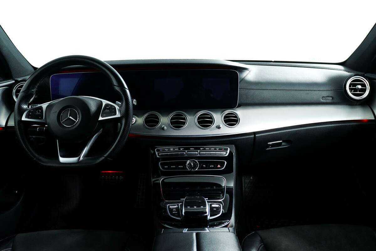 Mercedes-Benz E-Класс 2017 года с пробегом. Фото: #10
