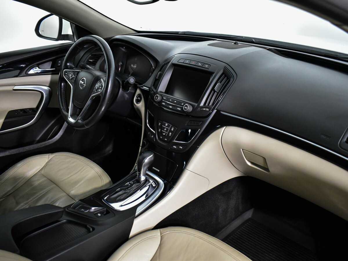 Opel Insignia 2014 года с пробегом. Фото: #12