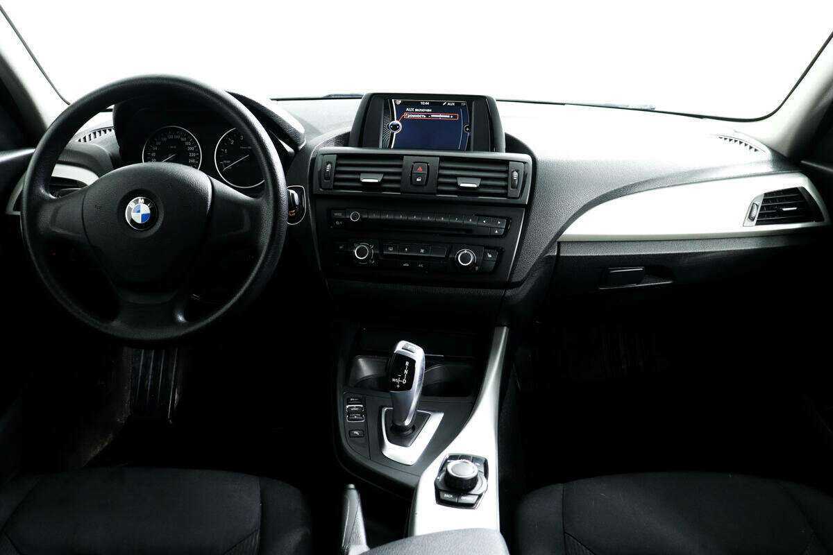 BMW 1 серии 2012 года с пробегом. Фото: #10