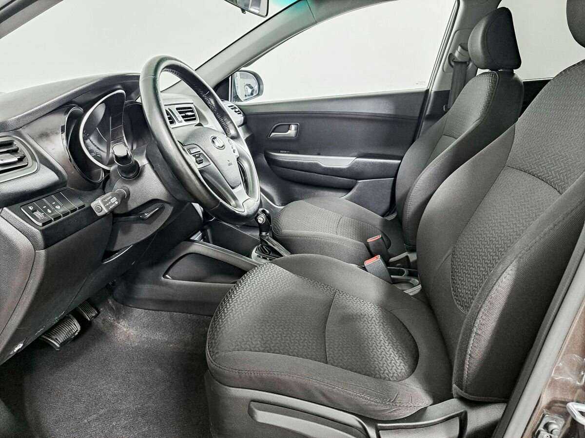 Kia Rio 2015 года с пробегом. Фото: #12