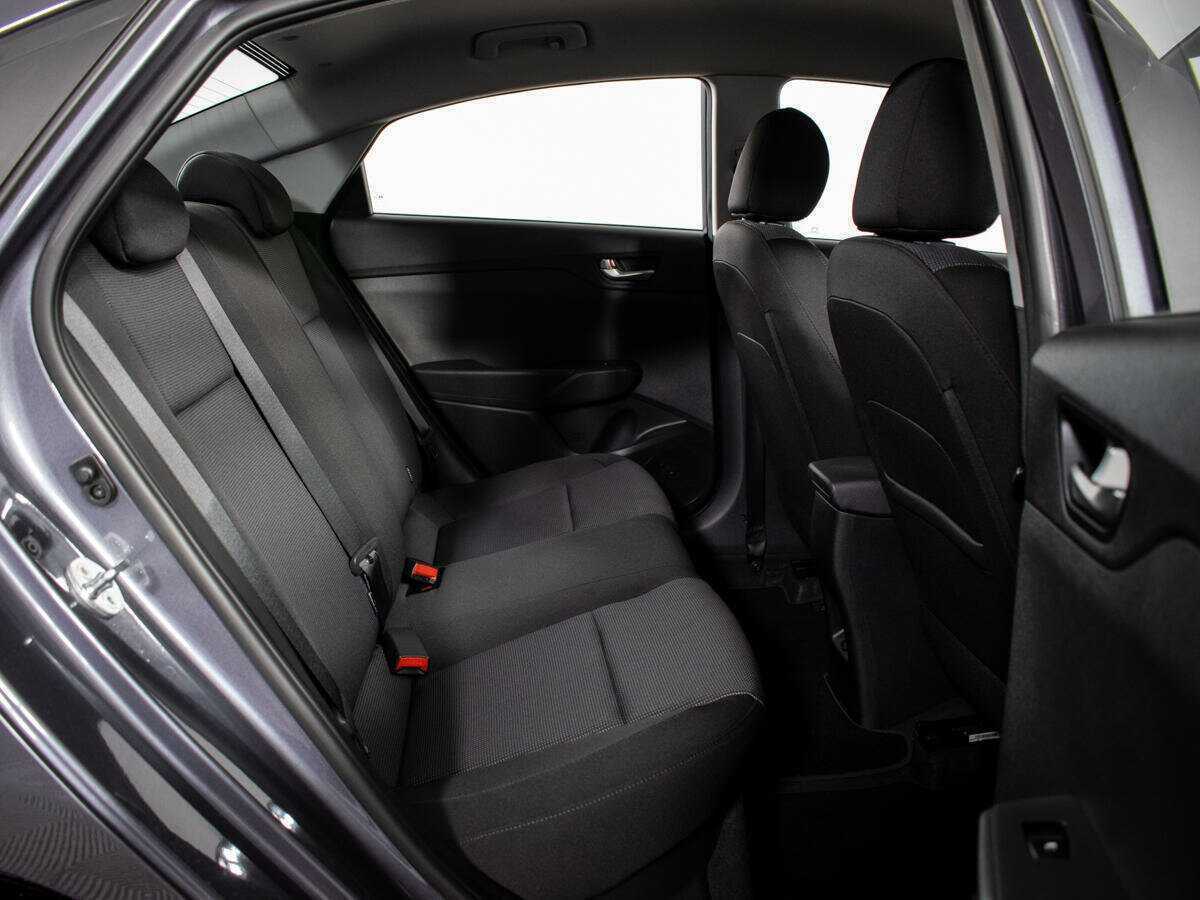 Hyundai Solaris 2021 года с пробегом. Фото: #7