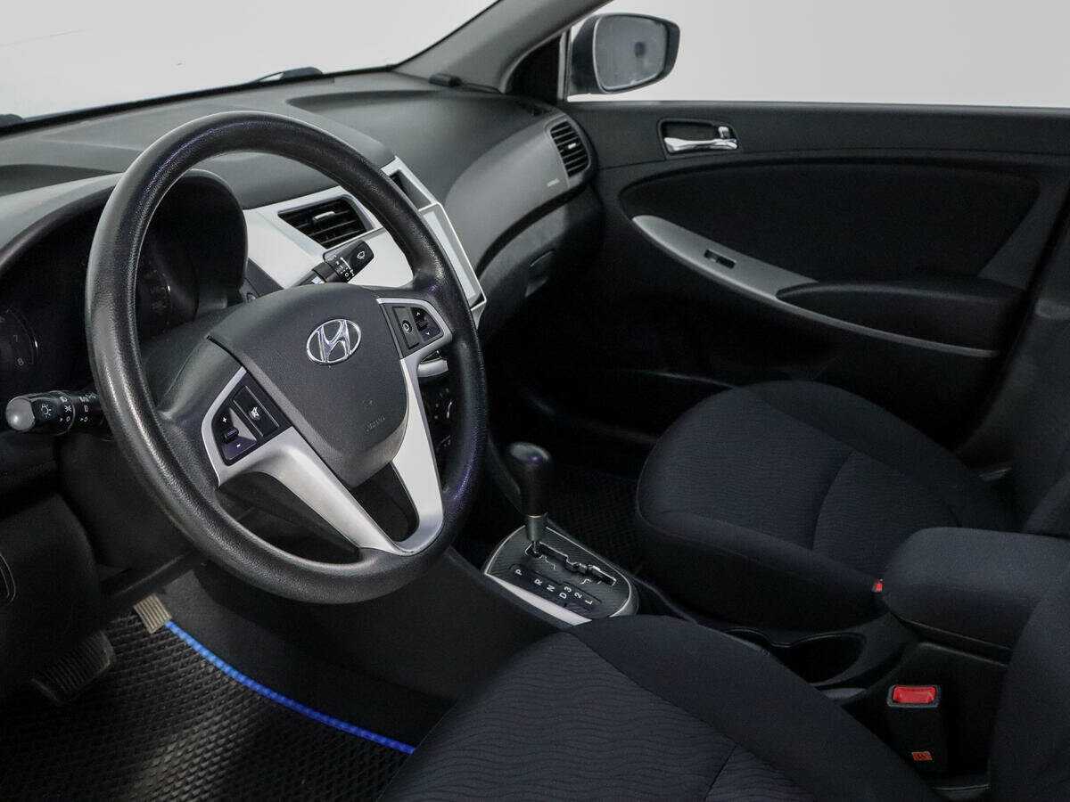 Hyundai Solaris 2012 года с пробегом. Фото: #11