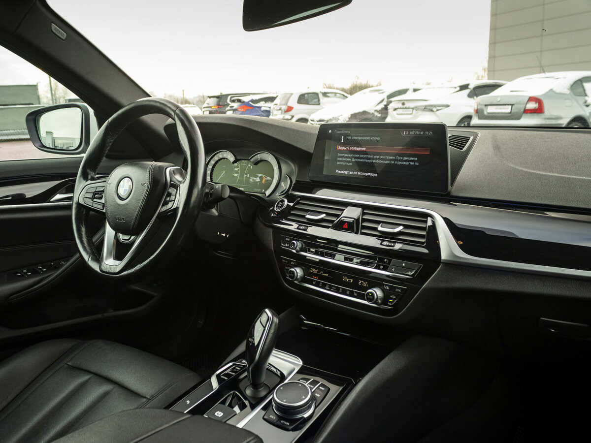BMW 5 серии 2017 года с пробегом. Фото: #8