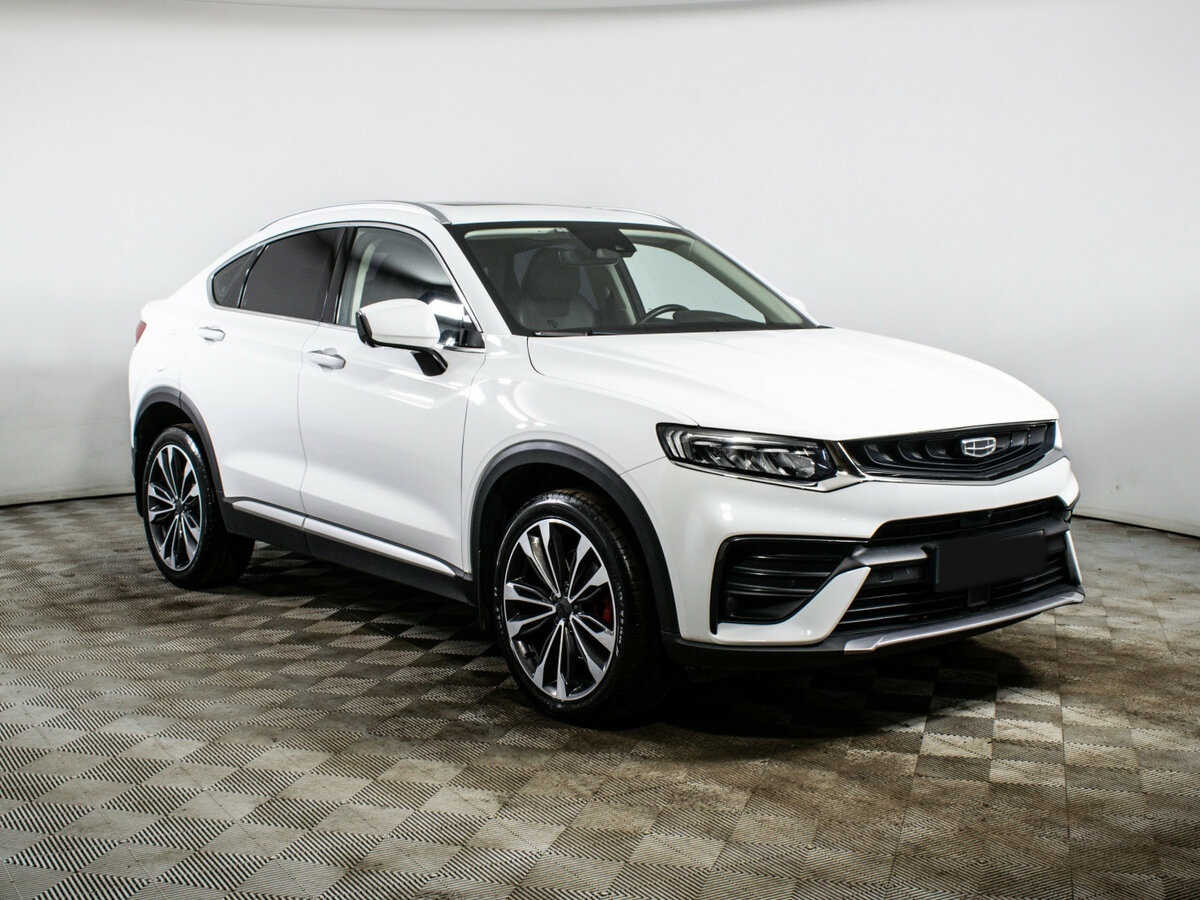 Geely Tugella 2022 года с пробегом. Фото: #2