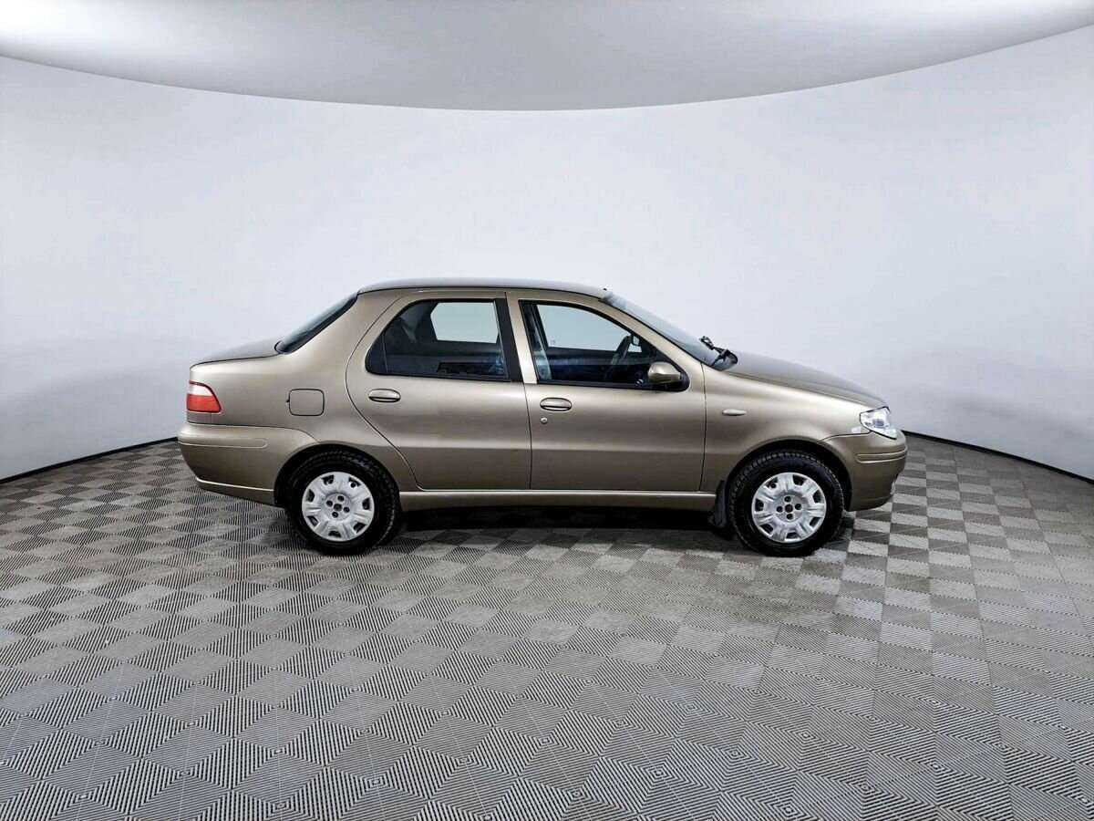 Fiat Albea 2010 года с пробегом. Фото: #3