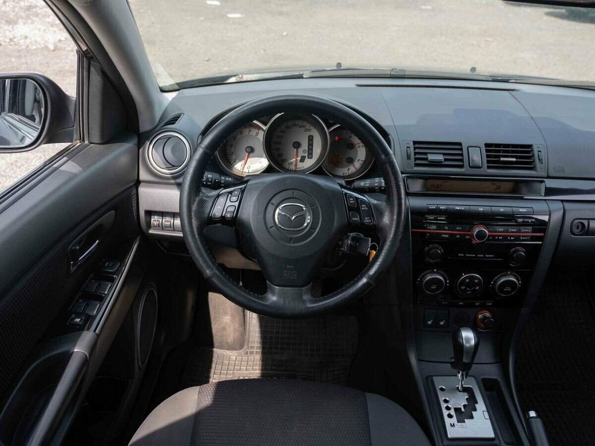 Mazda 3 2008 года с пробегом. Фото: #13