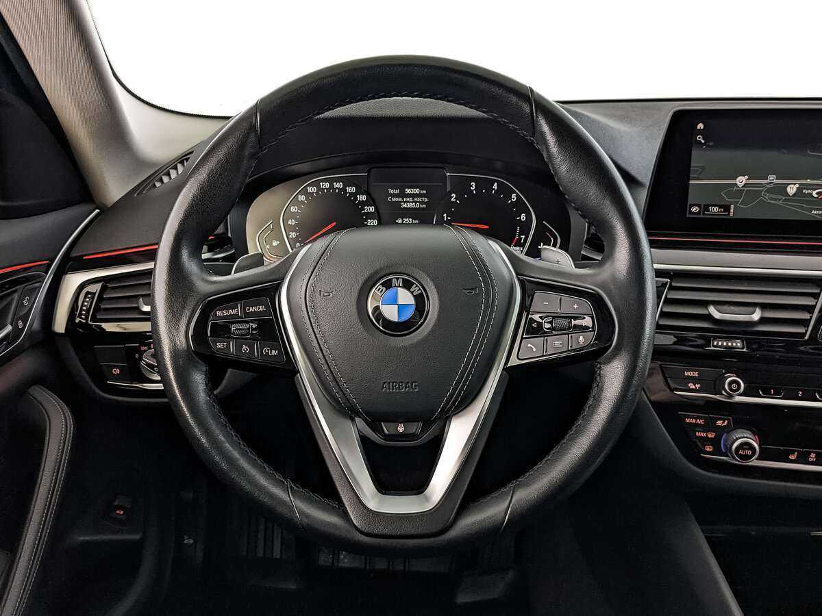 BMW 5 серии 2020 года с пробегом. Фото: #15