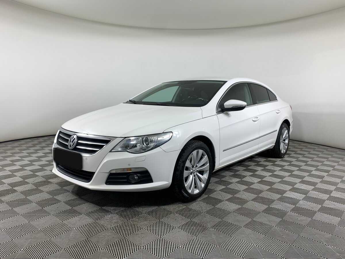 Volkswagen Passat CC 2011 года с пробегом. Фото: #0