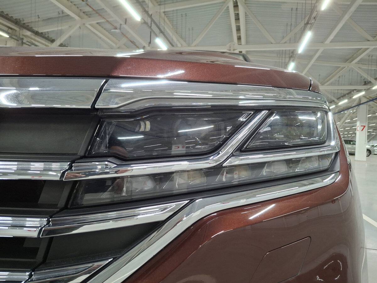 Volkswagen Touareg 2020 года с пробегом. Фото: #16