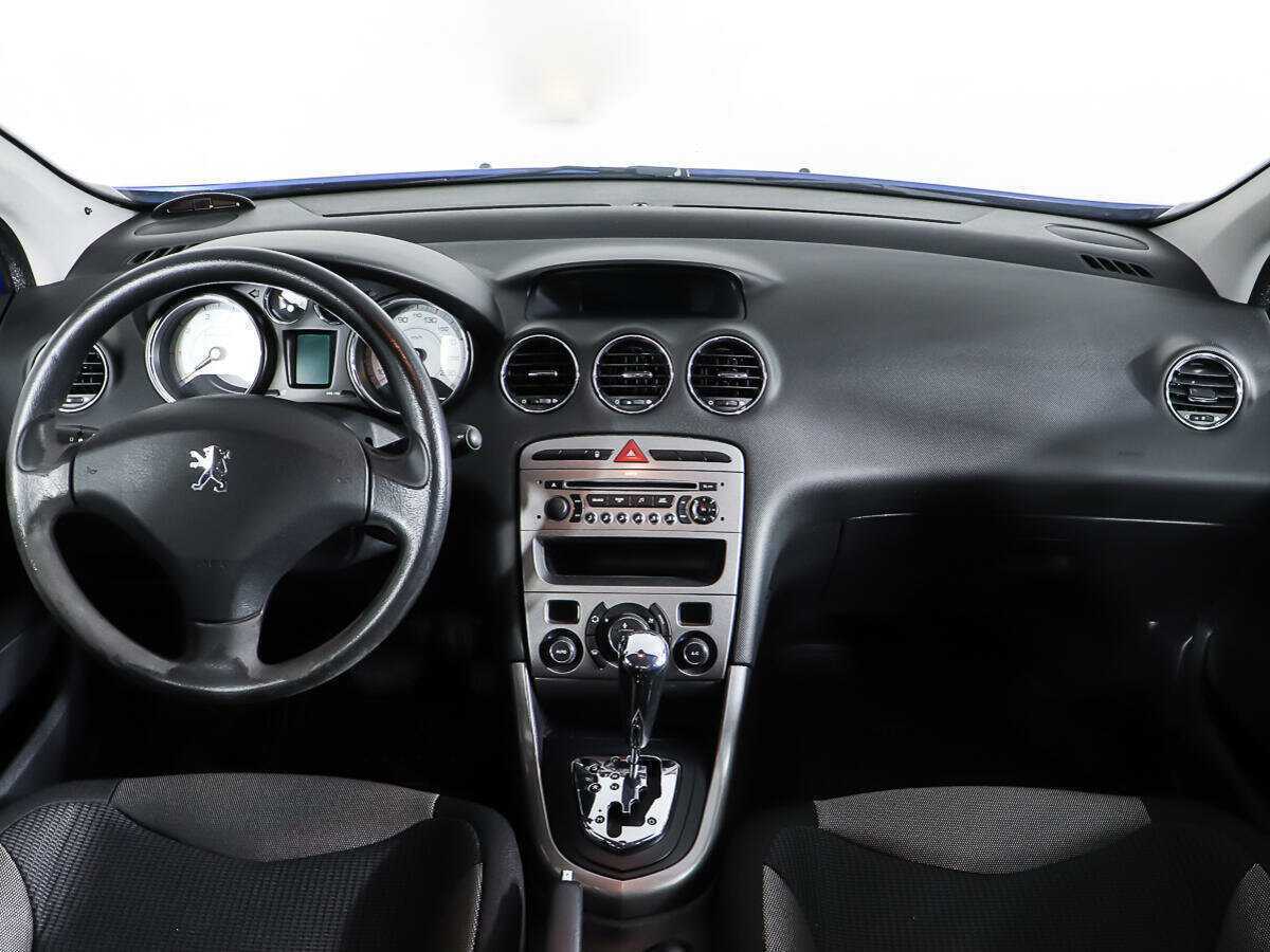 Peugeot 308 2009 года с пробегом. Фото: #10