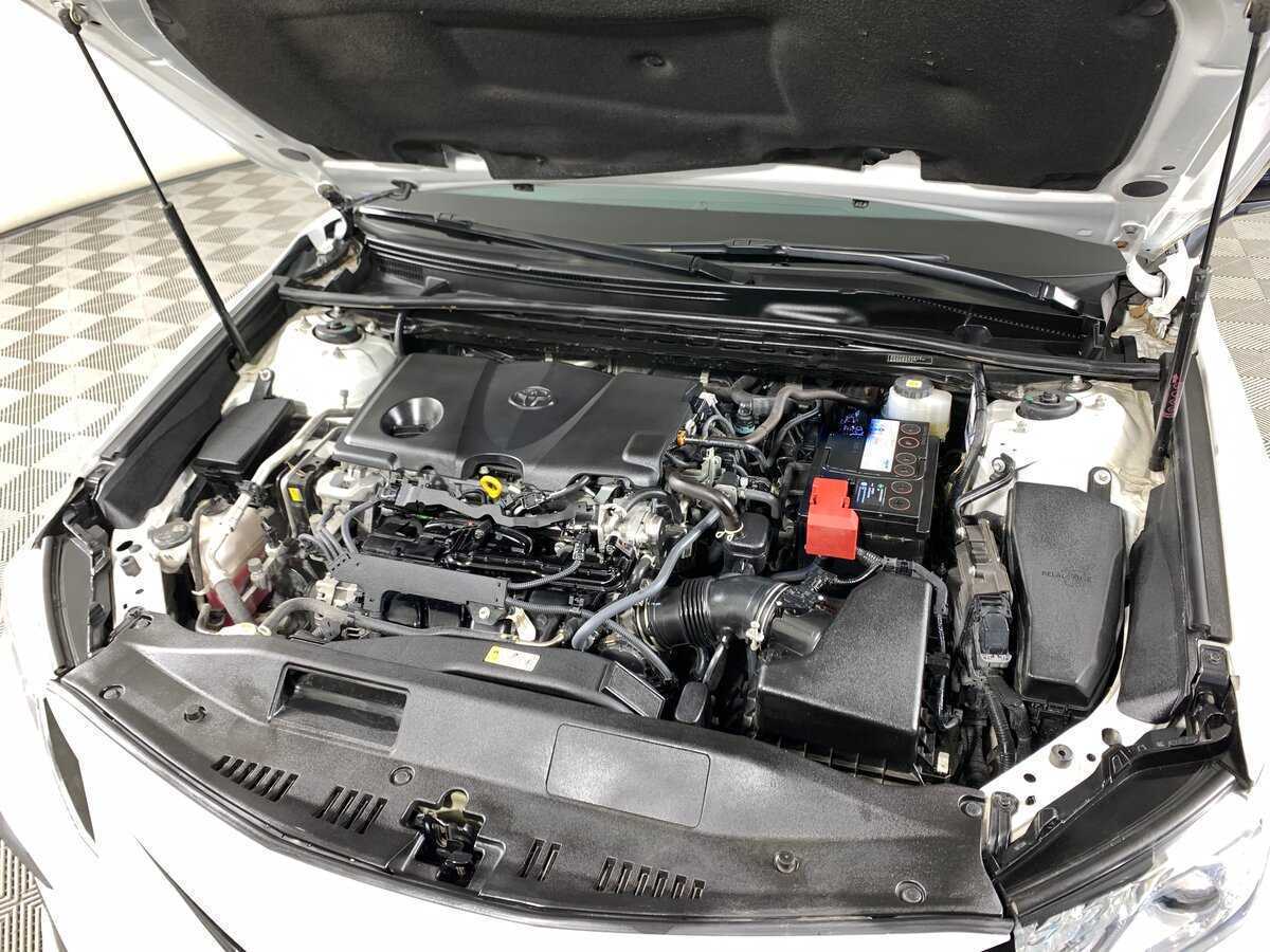 Toyota Camry 2022 года с пробегом. Фото: #9