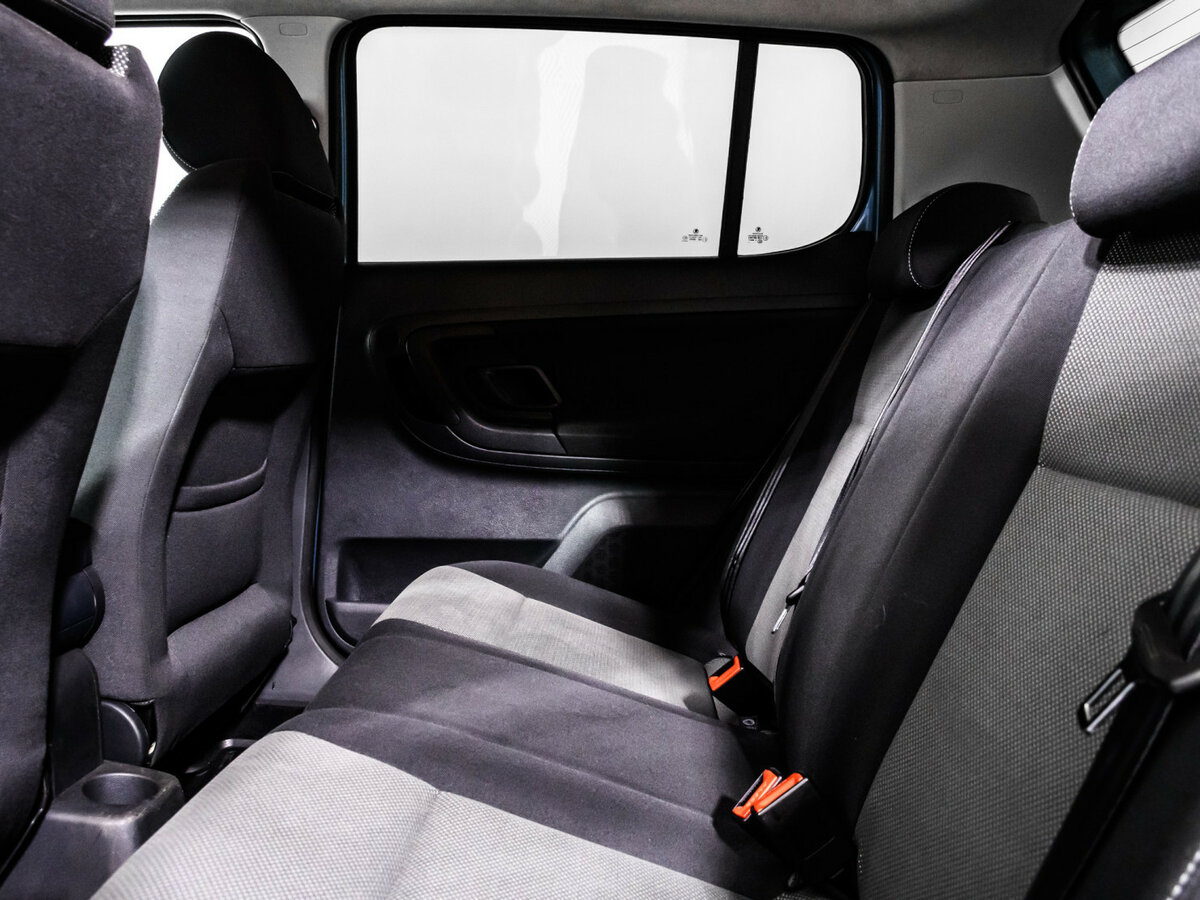 Skoda Fabia 2011 года с пробегом. Фото: #10